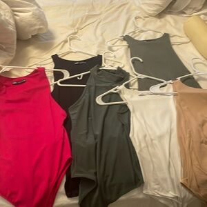 LAST HOURS OR WILL BE DONATED!

Bundle of Zara Bodysuits